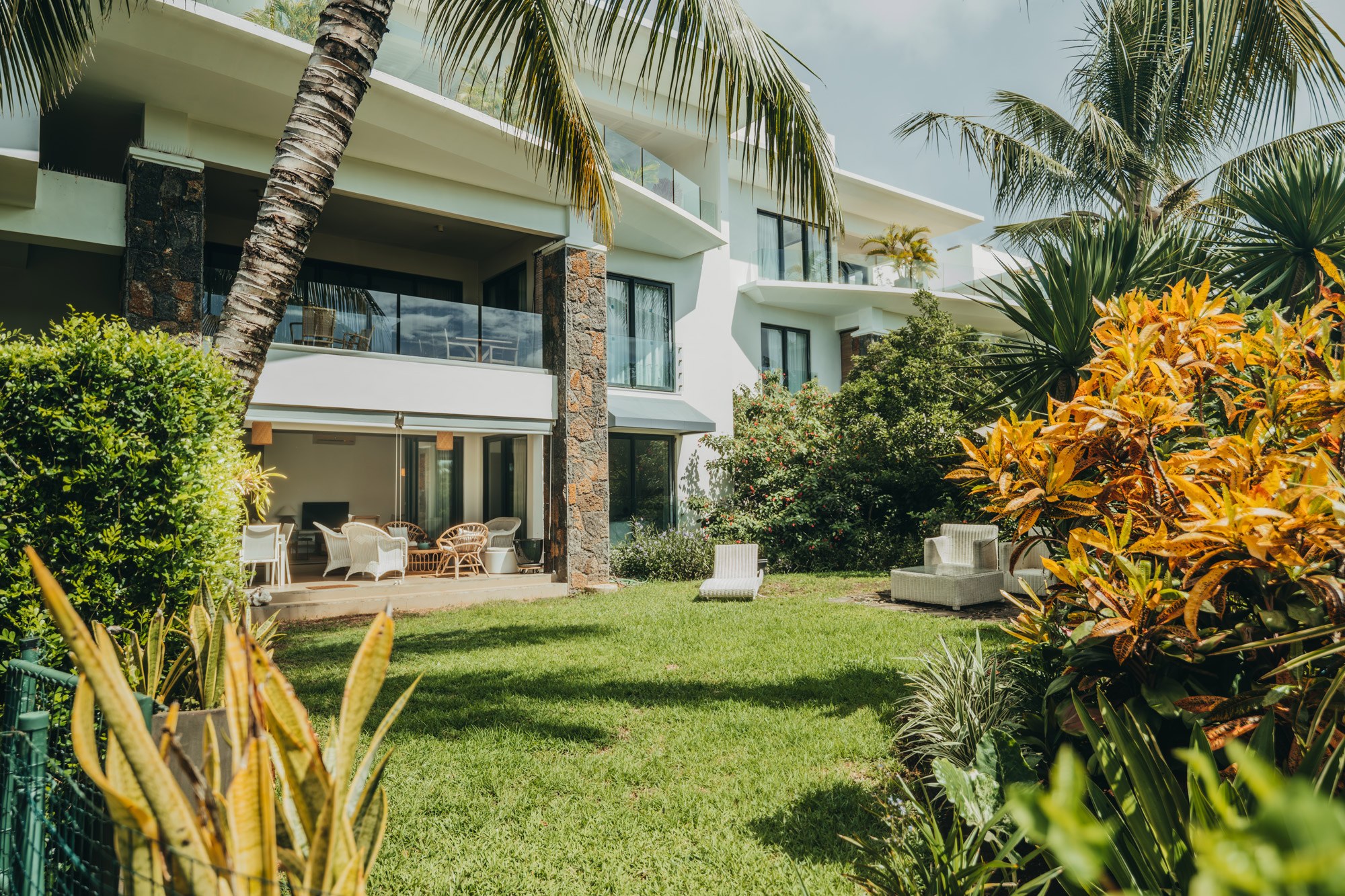 3-Bedroom Ground Floor Apartment For Sale - East Coast Of Mauritius — image 1