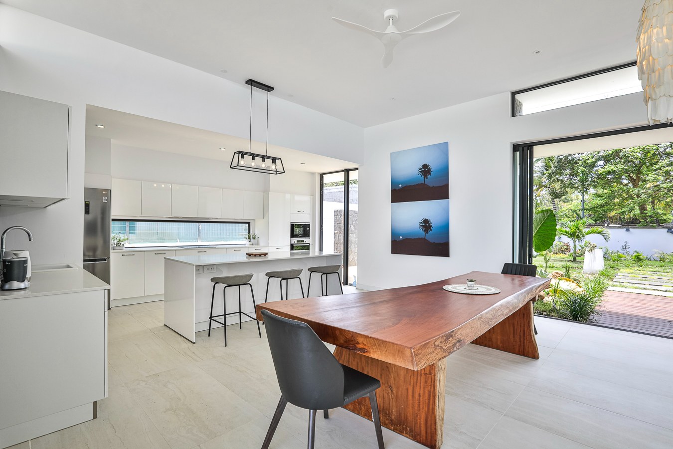 Luxury 4-Bedroom Villa on The Nine Golf Course — image 8