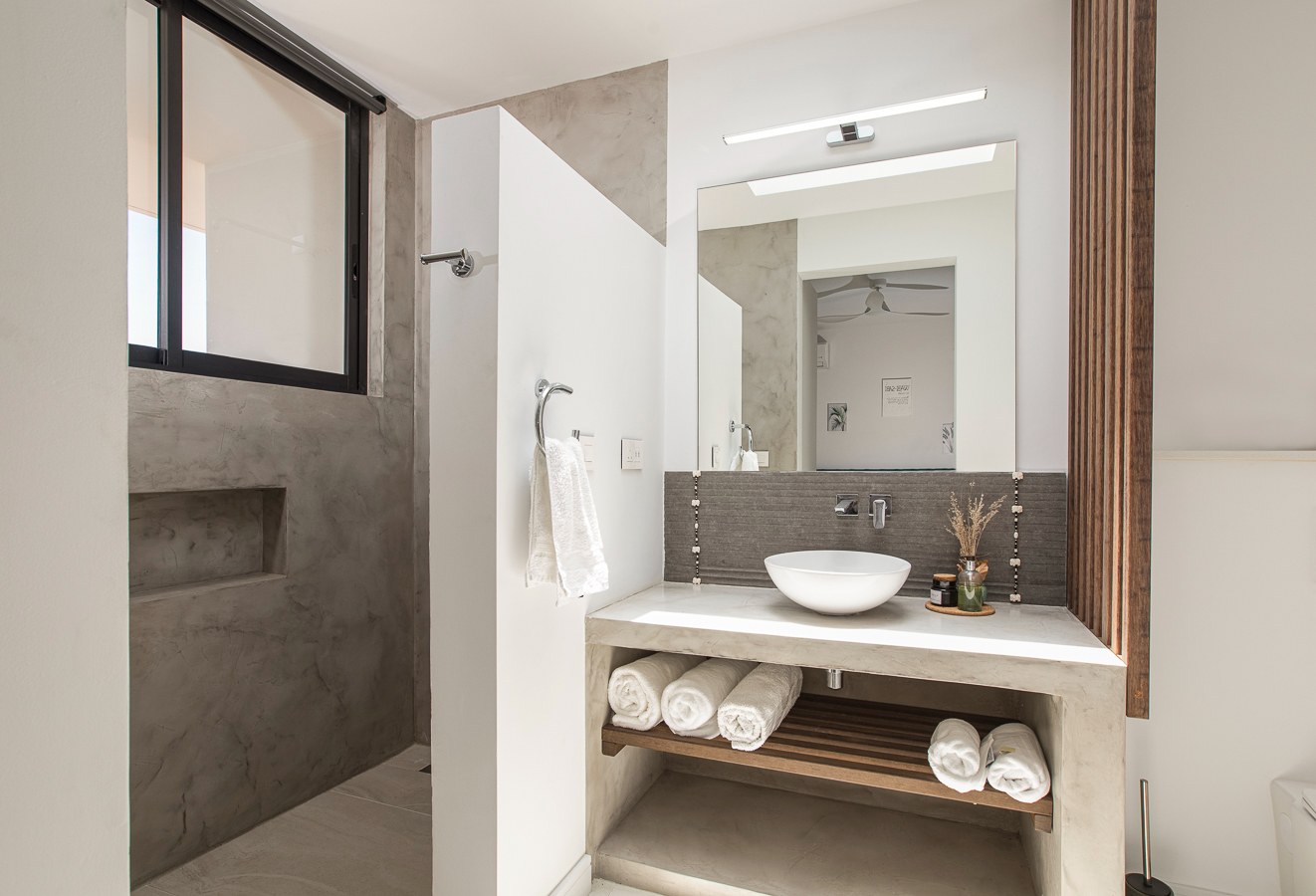 Luxury 4-Bedroom Villa on The Nine Golf Course — image 5