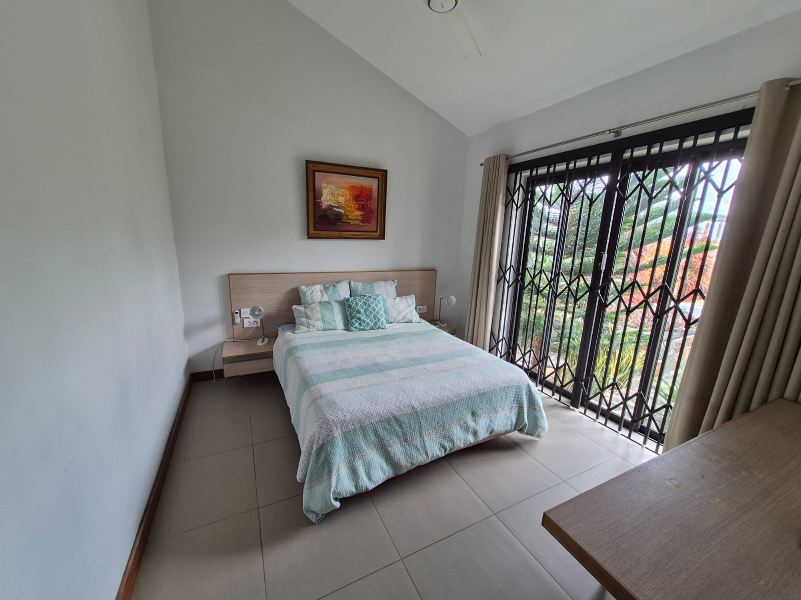 Beautiful family villa in Tamarin — image 17
