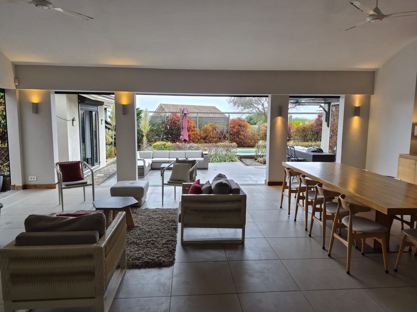 Beautiful family villa in Tamarin — image 5