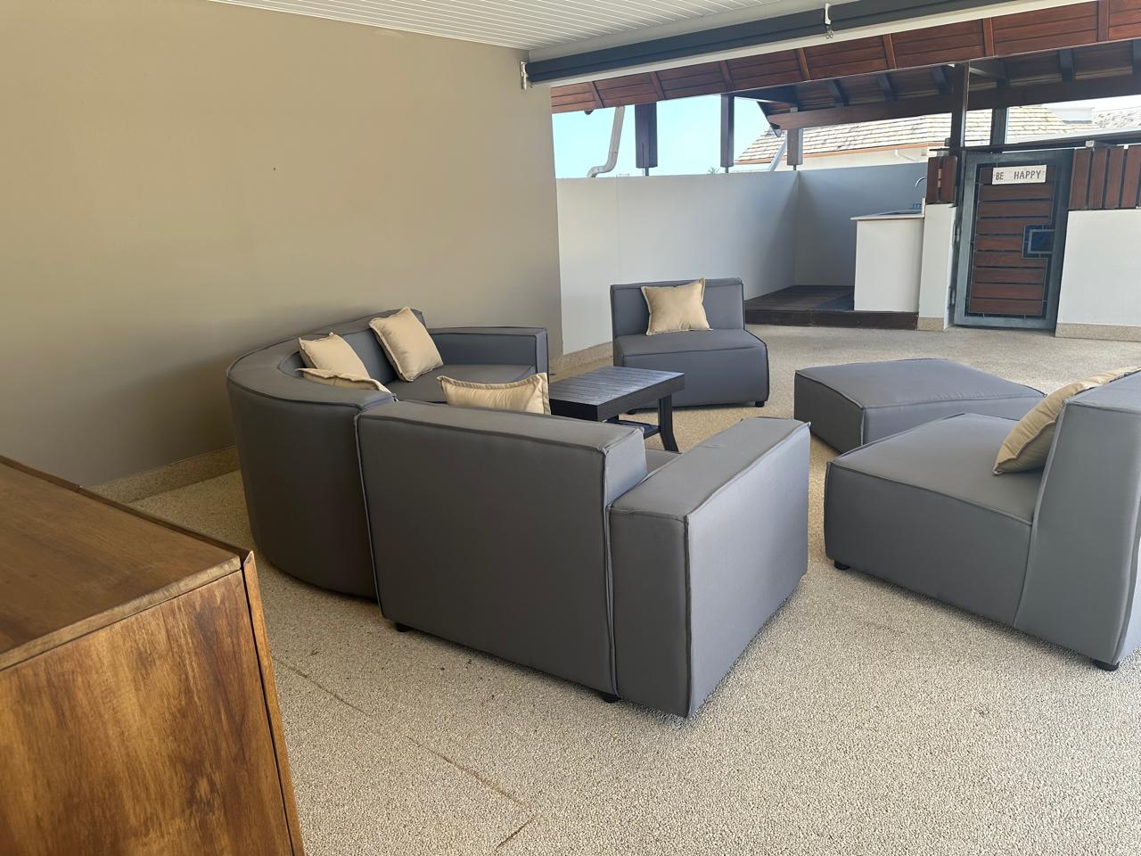 Spacious 5-Bedroom En-Suite Villa for Rent — image 12