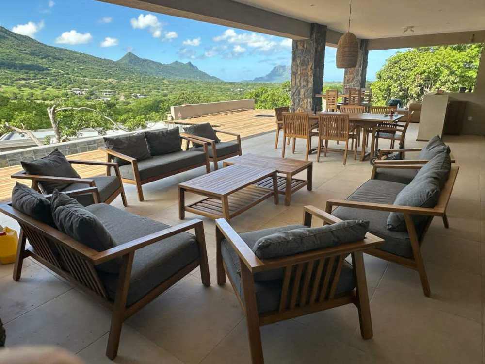 Brand New 3-4 Bedroom Villa with Infinity Pool in a Sought-After Estate, Black River